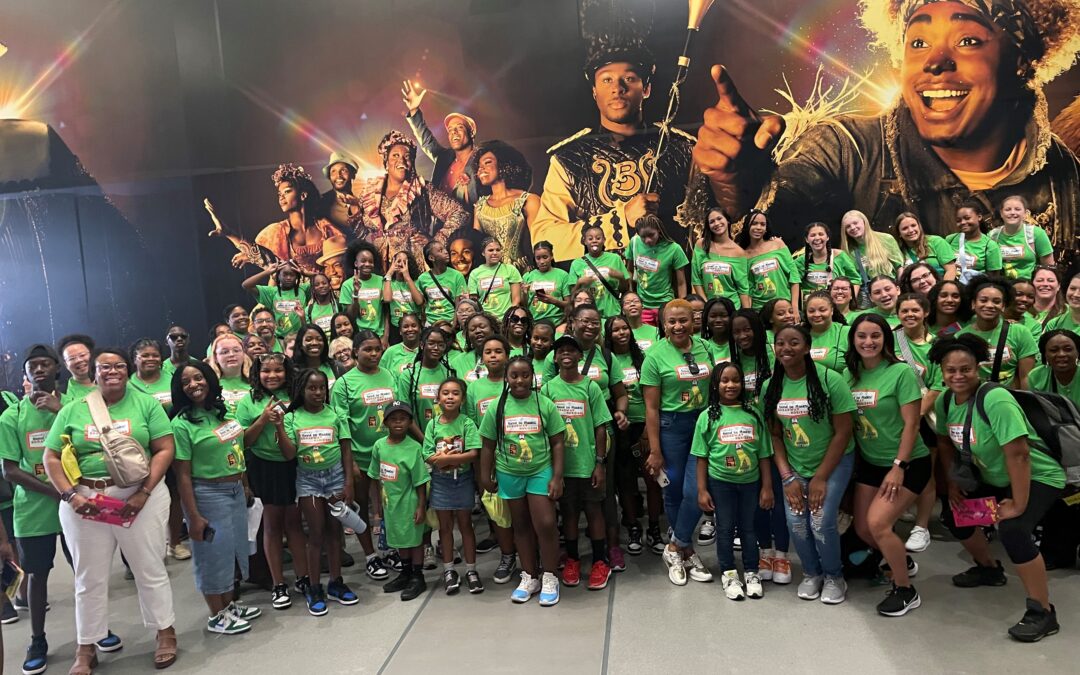 Women Solve’s “Seed to Roots: Broadway Horizons” Project Takes 84 Youth on a Field Trip